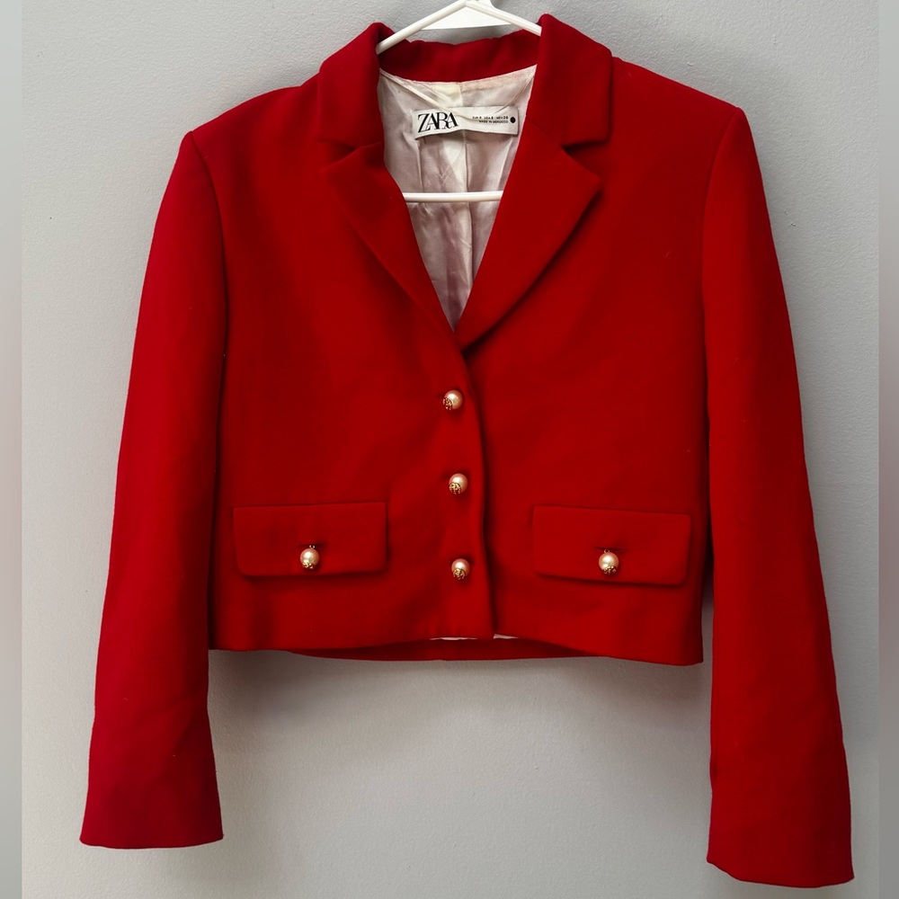 Zara Red Cropped Blazer in Small